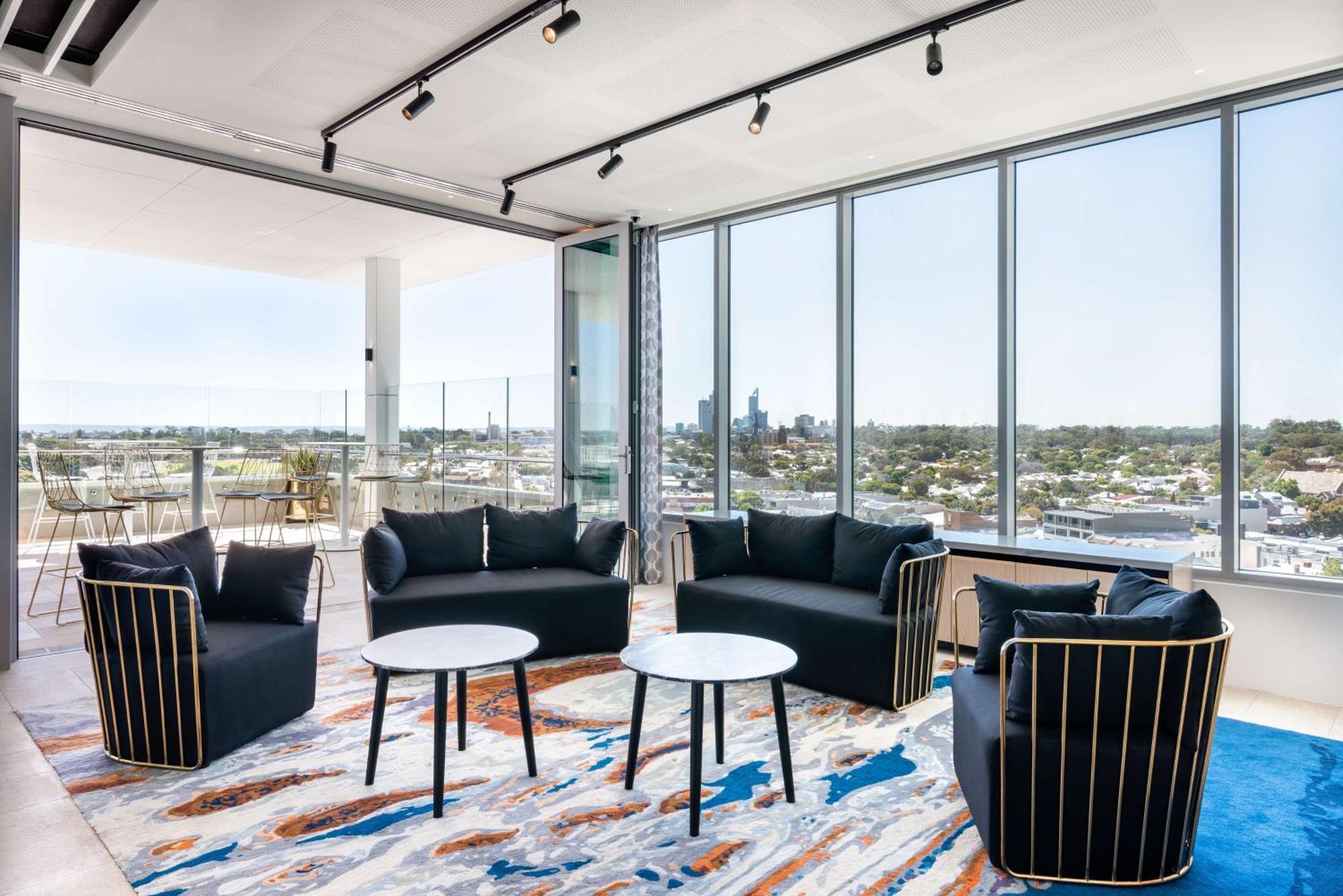 Vibe Hotel Subiaco Перт Экстерьер фото